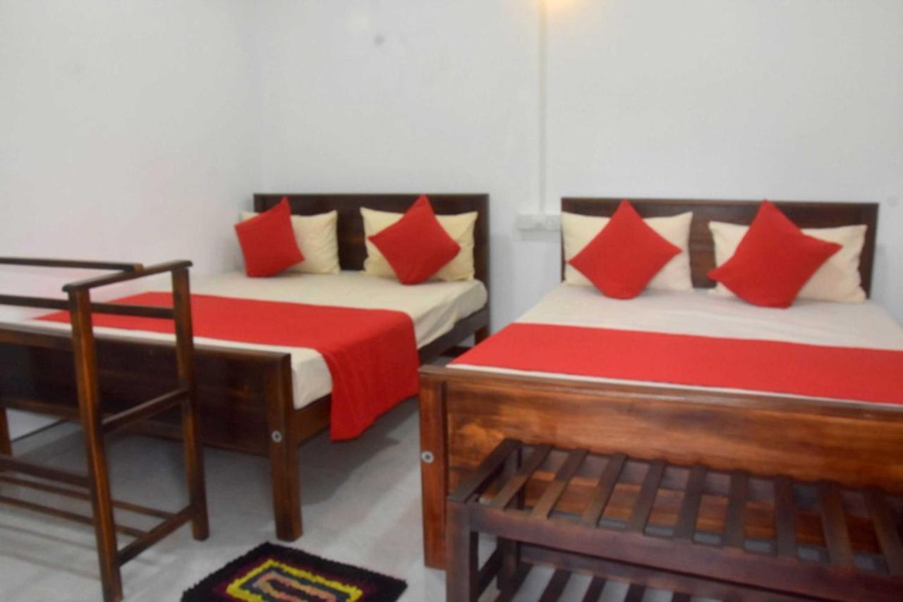 Meegahapokuna Resort Anurâdhapura Extérieur photo